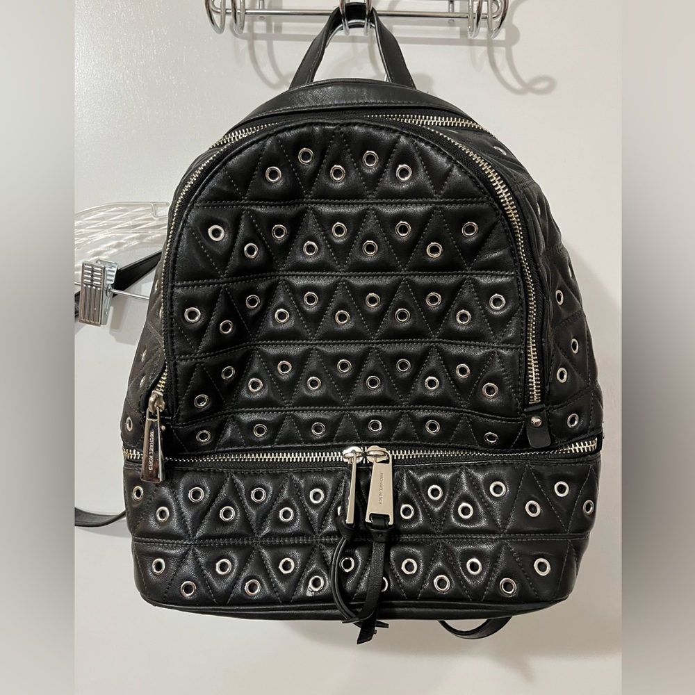 MICHAEL KORS BLACK BACKPACK